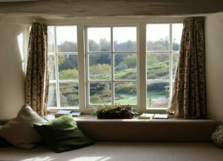 How To Choose the Right Hurricane Windows Hurricane Windows